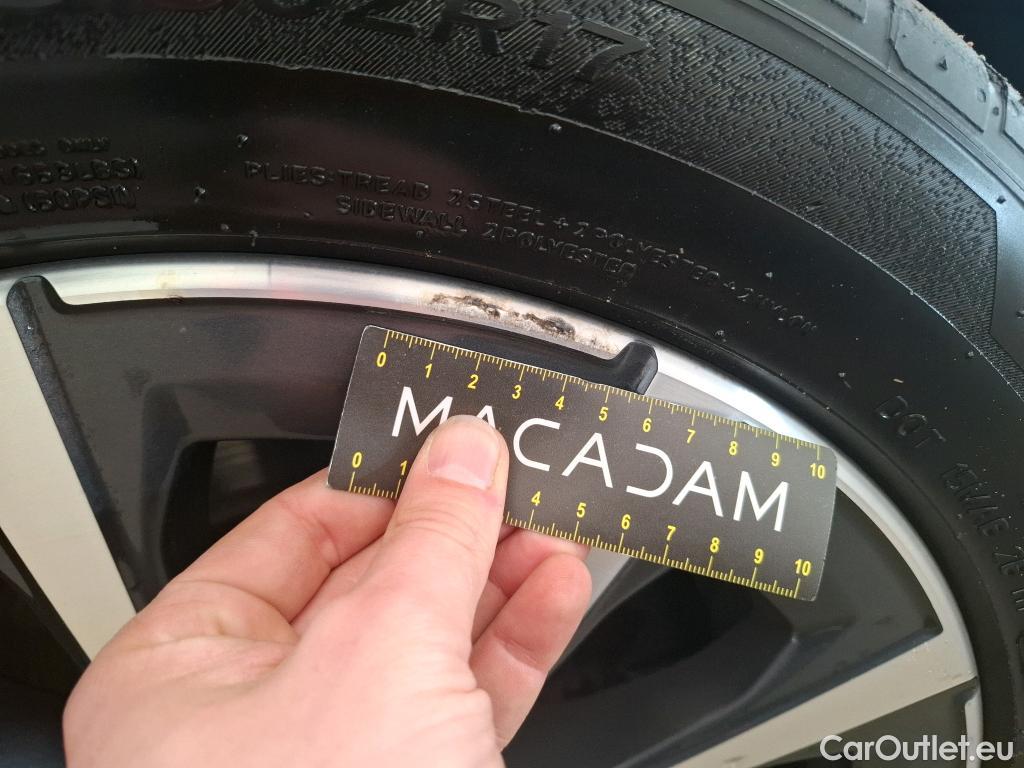  Bmw  Serie 3 Série 3 Berline 318 d Lounge 2.0 150CV BVA8 E6d #9