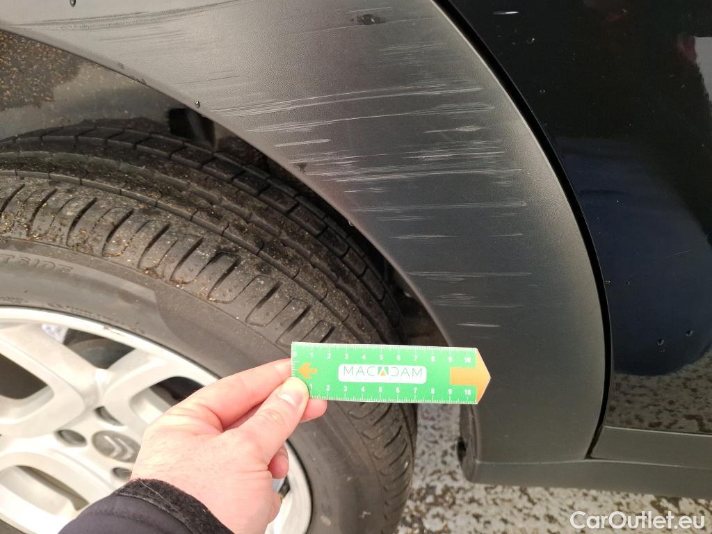  Citroen  C4 Cactus  Feel Business 1.2 PureTech 110CV BVM6 E6dT #36