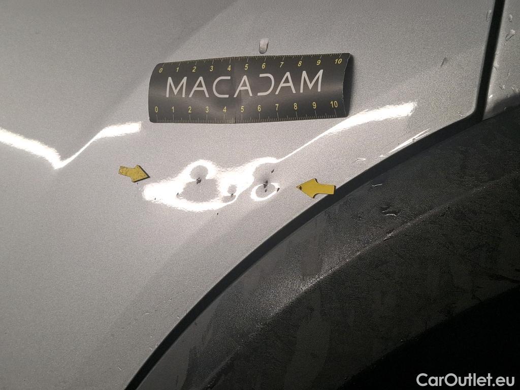  Citroen  C4 CITROEN  / 2020 / 5P / Berline PureTech 130 S&S EAT8 Feel Pack #6