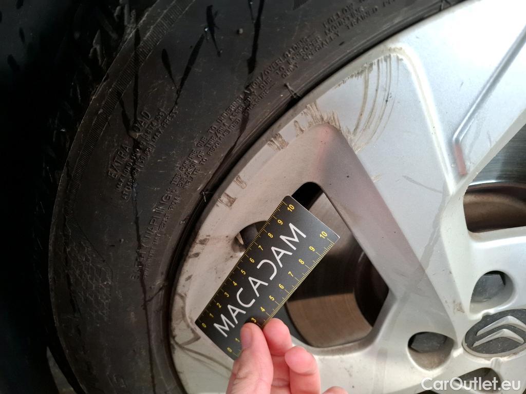  Citroen  C5 CITROEN  Aircross  2018  5P  SUV Hybrid 225 ëEAT8 Business #26