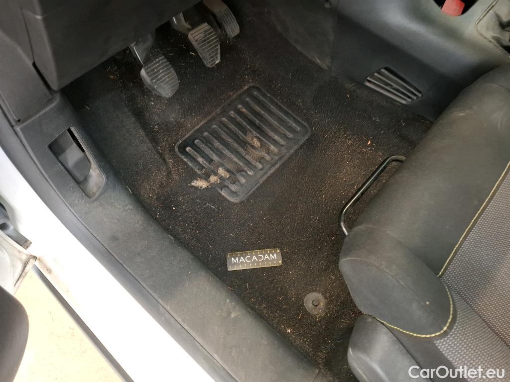  Citroen  C3 CITROEN  5p Berline PureTech 82 S&S BVM Feel Business #1