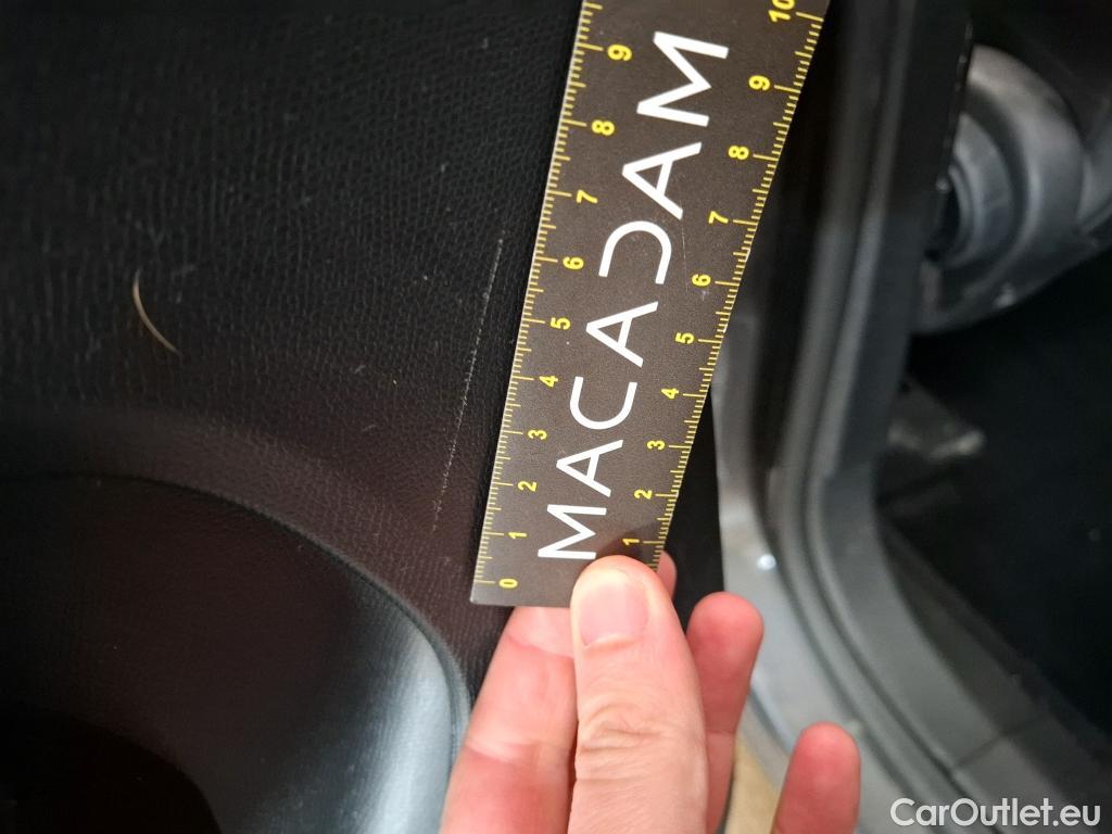  Citroen  C5 CITROEN  Aircross  2018  5P  SUV Hybrid 225 ëEAT8 Business #39