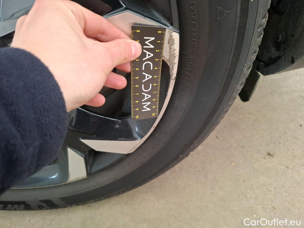  Citroen  C5  Aircross Shine 1.2 PureTech 130CV BVA8 E6d #8