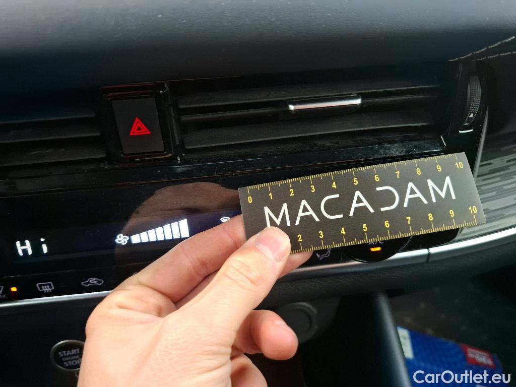  Nissan  Qashqai NISSAN  / 2021 / 5P / Crossover 1.3 MHEV 158ch Xtronic Tekna #23