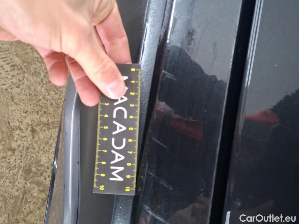  Nissan  Qashqai NISSAN  / 2021 / 5P / Crossover 1.3 MHEV 158ch Xtronic Tekna #32