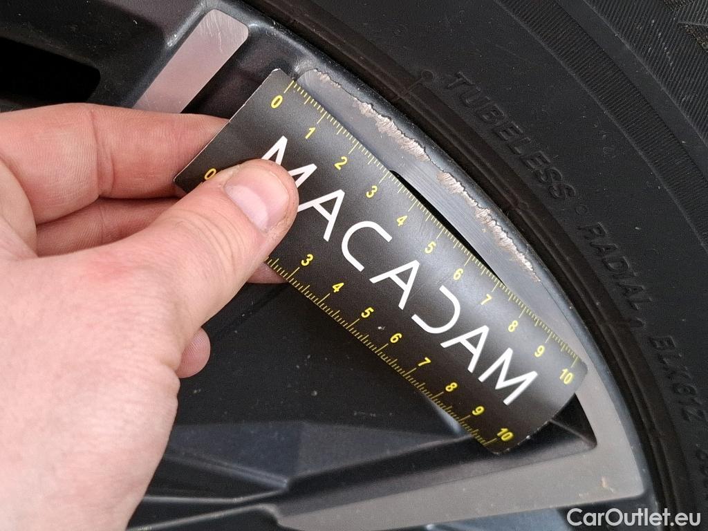  Hyundai  Tucson  Business Hybrid 2WD 1.6 T-GDI 230CV BVA6 E6d #24