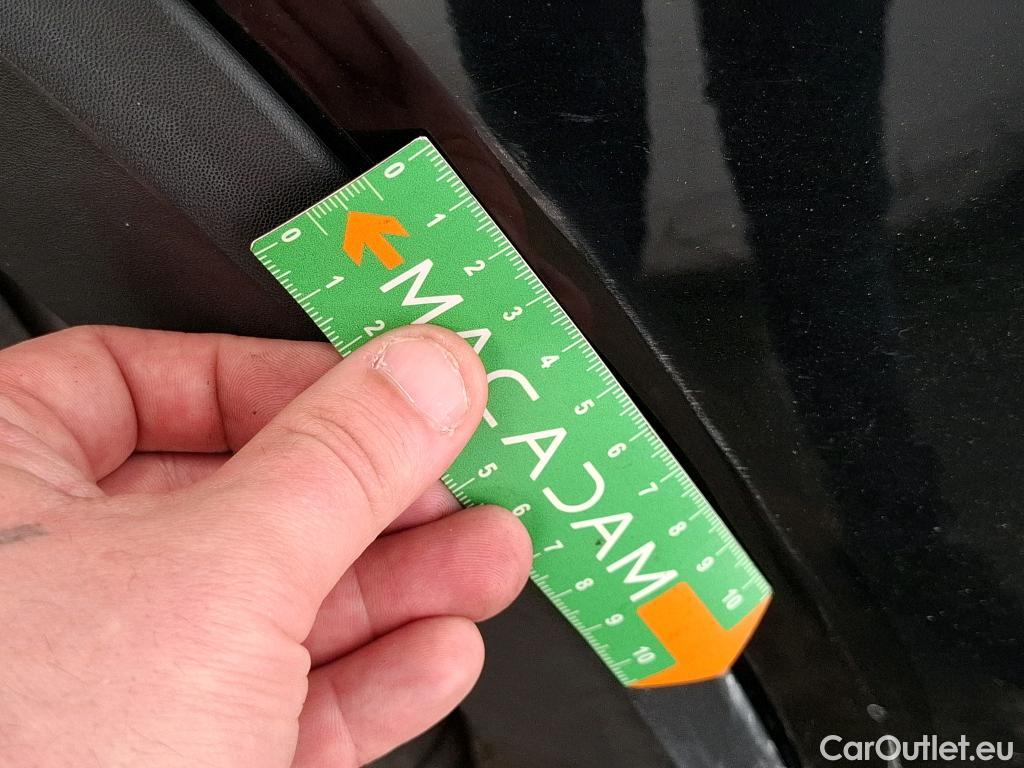  Mercedes  GLB MERCEDES-BENZ  / 2019 / 5P / SUV  200 d AMG Line #22