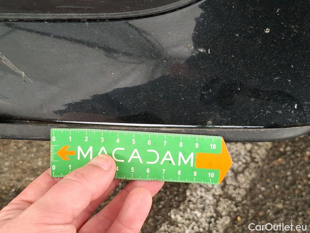  Mercedes  GLB MERCEDES-BENZ  / 2019 / 5P / SUV  200 d AMG Line #28