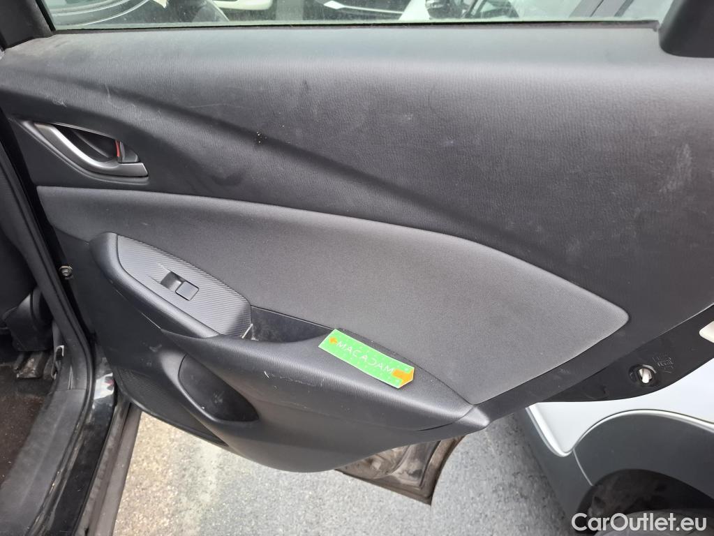  Mazda  CX-3  Dynamique 2.0 SKYACTIV-G 120CV BVM6 E6 #15