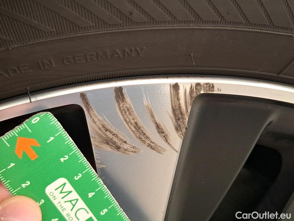  Mercedes  A-Klasse MERCEDES-BENZ Classe A Compact / 2018 / 5P / Berline A 180 d Business Line 8G-DCT #19