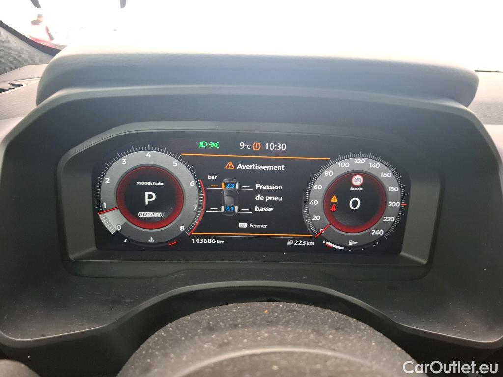  Nissan  Qashqai NISSAN  / 2021 / 5P / Crossover 1.3 MHEV 158ch Xtronic Tekna #75