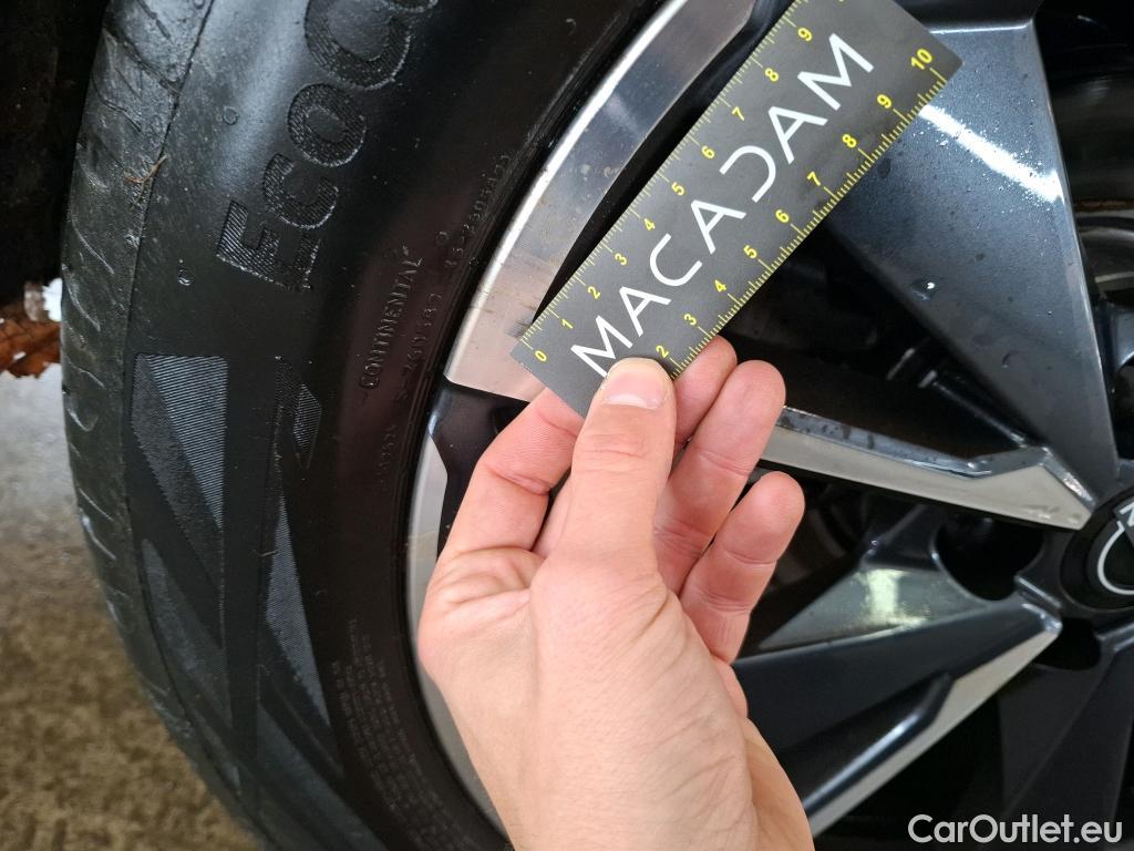  Nissan  Qashqai NISSAN  / 2021 / 5P / Crossover 1.3 MHEV 158ch Xtronic Tekna #70