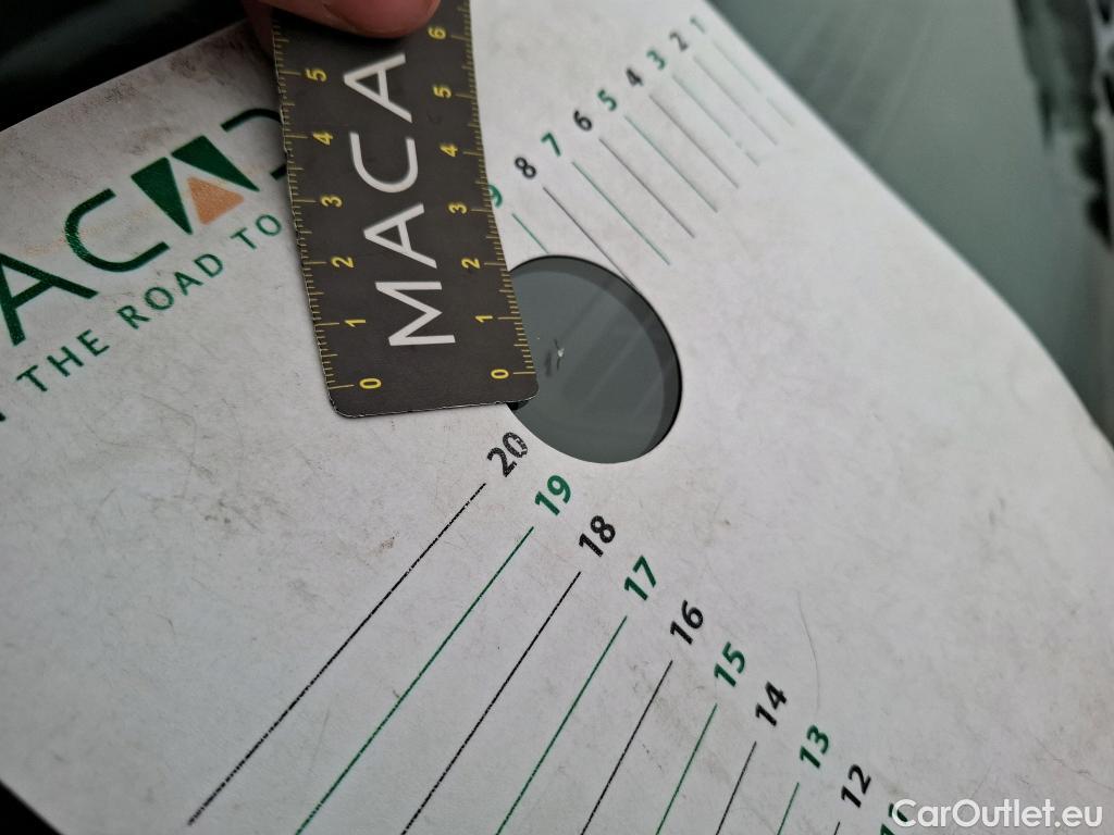  Mercedes  B-Klasse MERCEDES-BENZ Classe B / 2019 / 5P / monospace B 180 d Business Line Edition BA8 #5