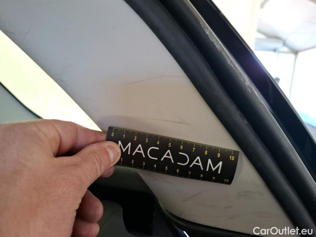  Land Rover  Discovery LAND ROVER  Sport / 2019 / 5P / SUV 1.5 P300e PHEV AUTO 4WD #23