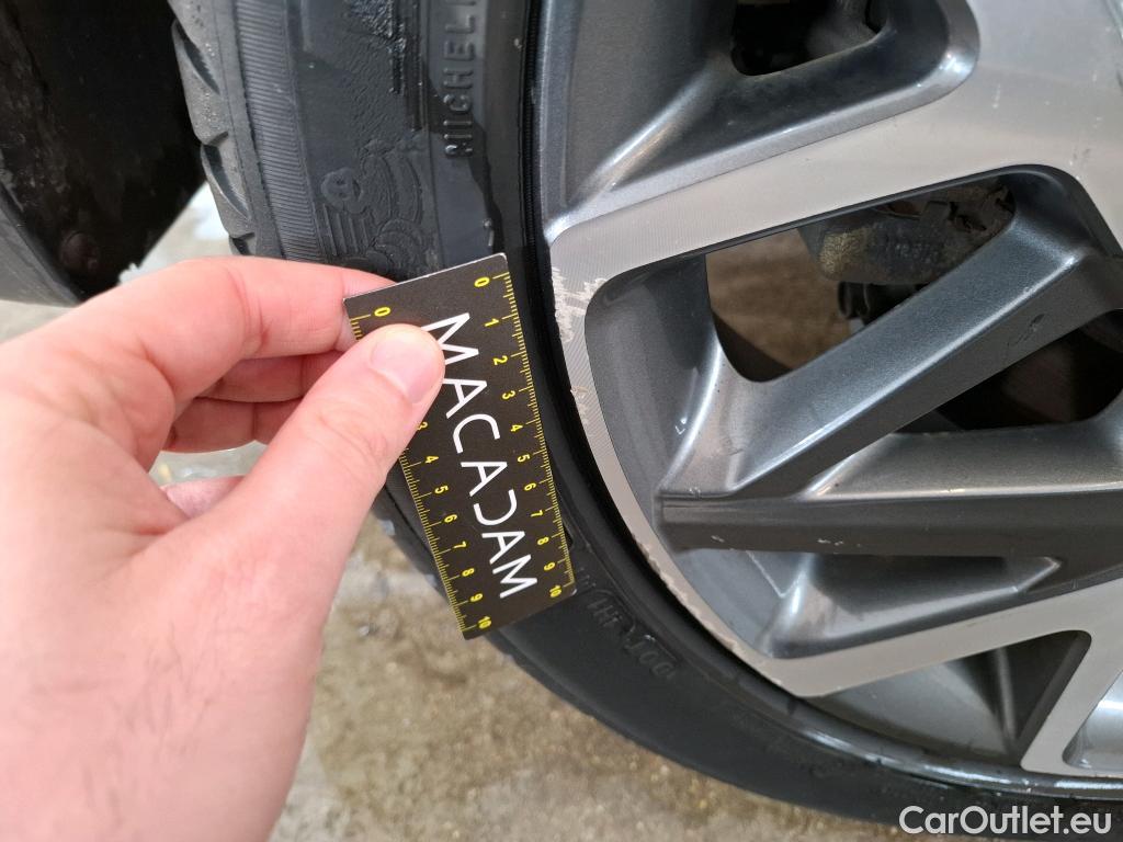  Hyundai  Konna Kona Creative Hybrid 2WD 1.6 GDI 140CV BVA6 E6d #26