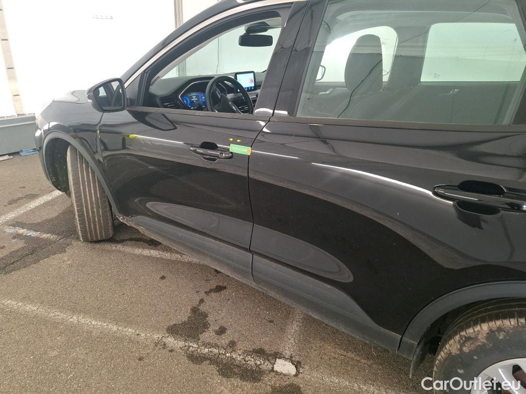  Ford  Kuga FORD  / 2019 / 5P / SUV 2.5 190 hybrid Flexifuel Pshift Titanium #9