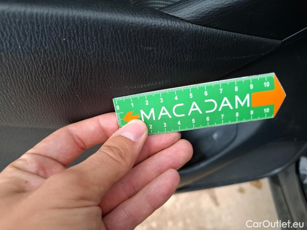  Mazda  CX-3  Dynamique 2.0 SKYACTIV-G 120CV BVM6 E6 #40