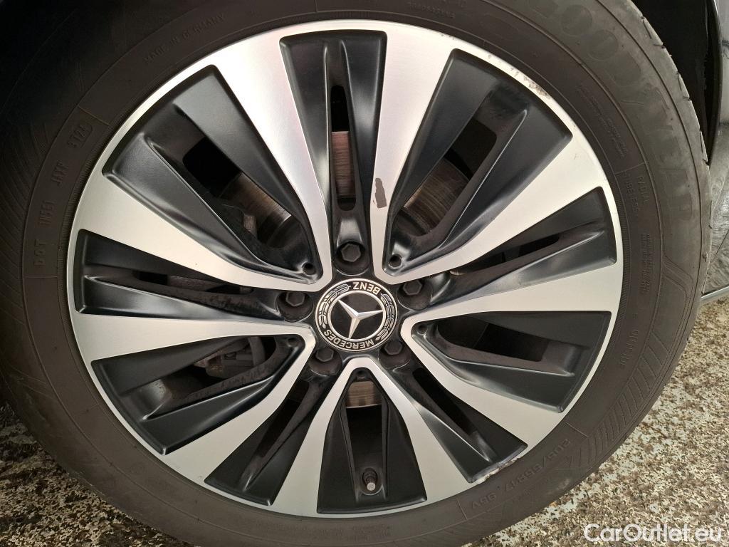  Mercedes  A-Klasse MERCEDES-BENZ Classe A Compact / 2018 / 5P / Berline A 180 d Business Line 8G-DCT #4