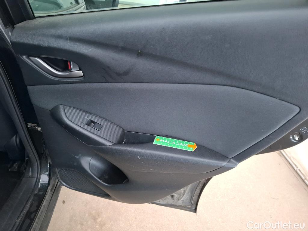  Mazda  CX-3  Dynamique 2.0 SKYACTIV-G 120CV BVM6 E6 #9