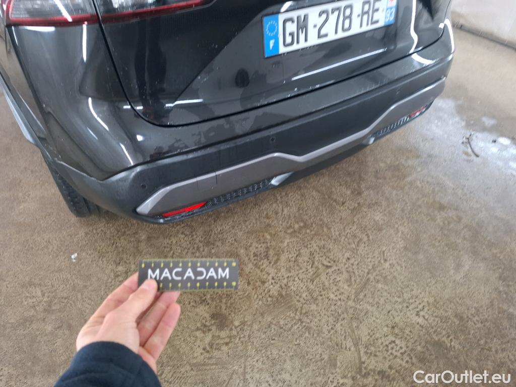  Nissan  Qashqai NISSAN  / 2021 / 5P / Crossover 1.3 MHEV 158ch Xtronic Tekna #24