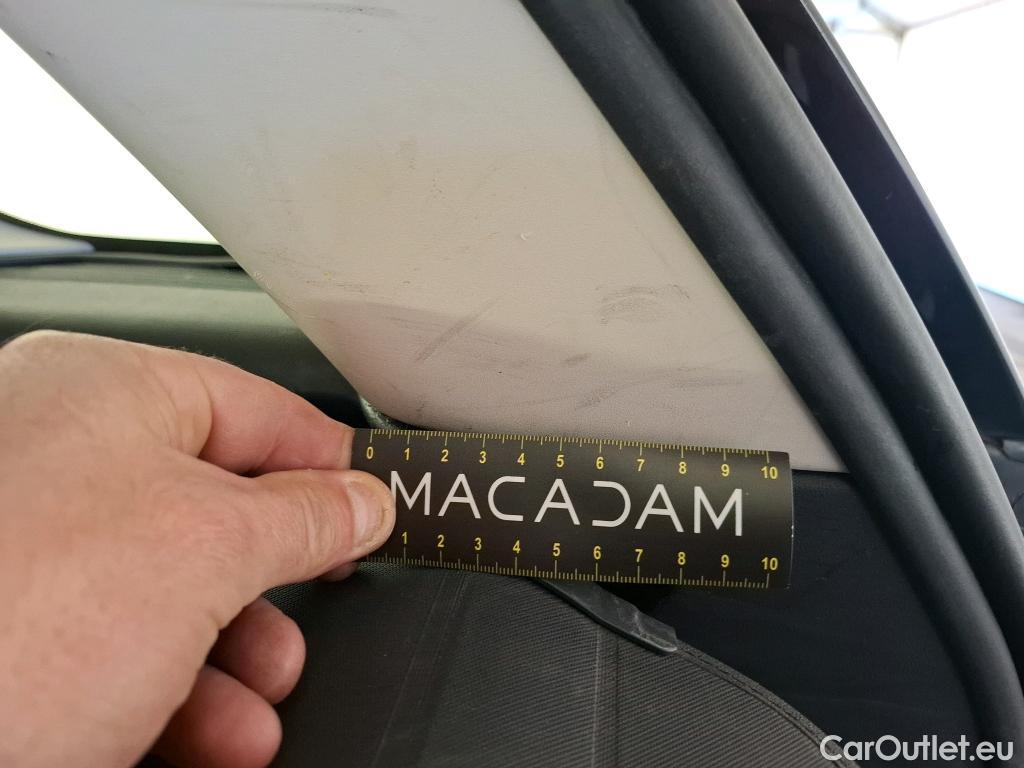  Land Rover  Discovery LAND ROVER  Sport / 2019 / 5P / SUV 1.5 P300e PHEV AUTO 4WD #22