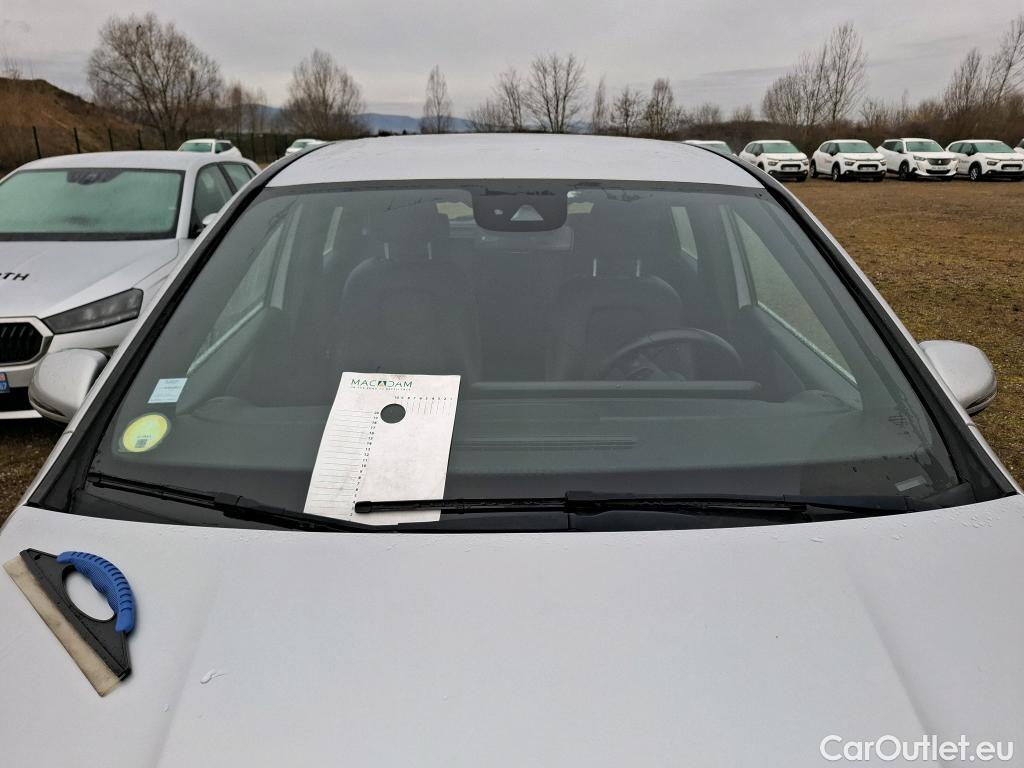  Mercedes  B-Klasse MERCEDES-BENZ Classe B / 2019 / 5P / monospace B 180 d Business Line Edition BA8 #4