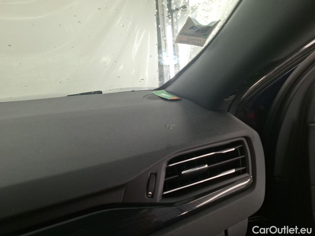  Ford  Kuga FORD   2019  5P  SUV 25 Duratec 225 ch PHEV eCVT StLine Bus #8