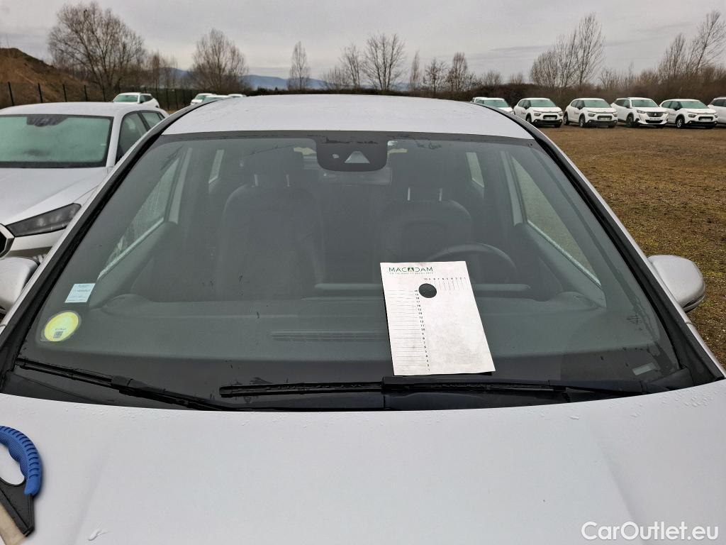  Mercedes  B-Klasse MERCEDES-BENZ Classe B / 2019 / 5P / monospace B 180 d Business Line Edition BA8 #6