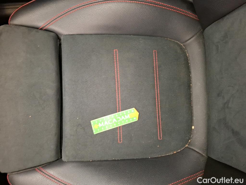  Mercedes  GLB MERCEDES-BENZ  / 2019 / 5P / SUV  200 d AMG Line #45