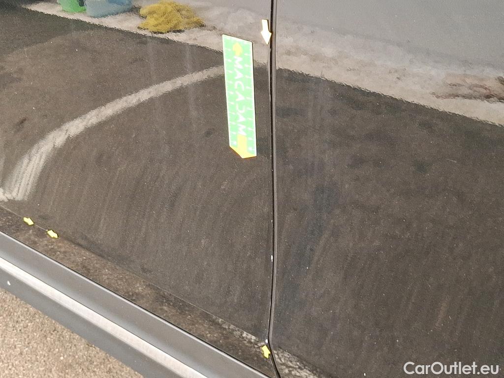  Mercedes  GLB MERCEDES-BENZ  / 2019 / 5P / SUV  200 d AMG Line #14