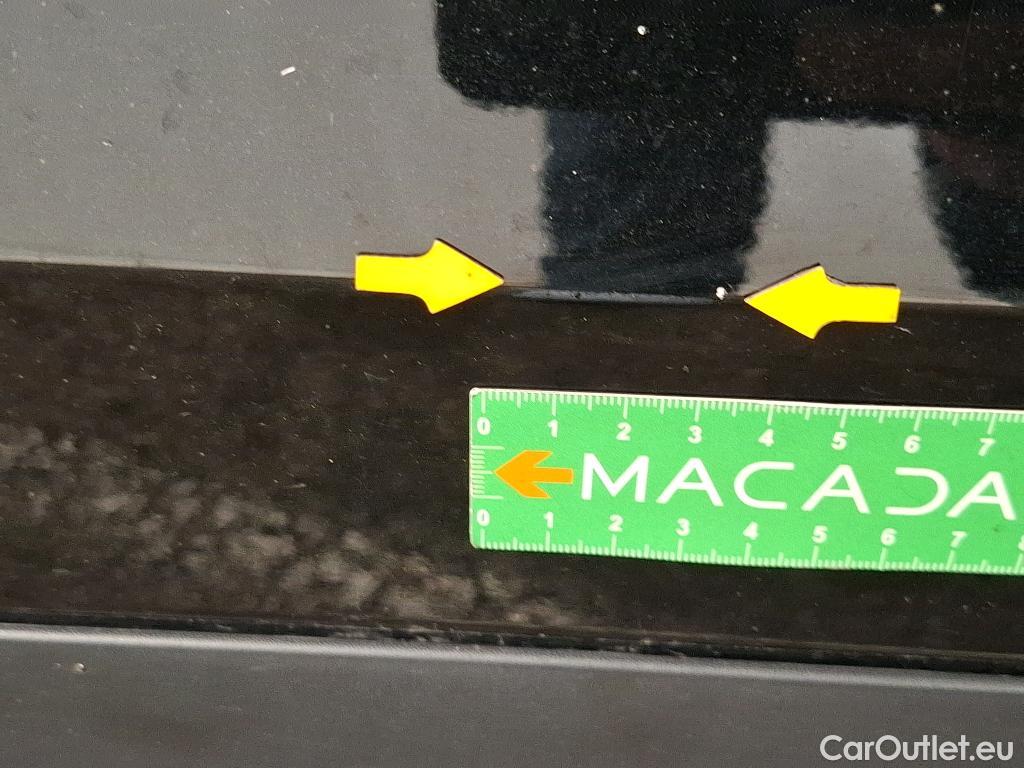  Mercedes  GLB MERCEDES-BENZ  / 2019 / 5P / SUV  200 d AMG Line #16