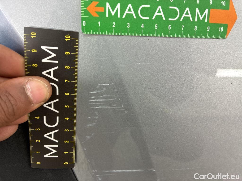  Hyundai  Tucson  Business Mild-Hybrid 2WD 1.6 CRDI 135CV BVA7 E6d #4