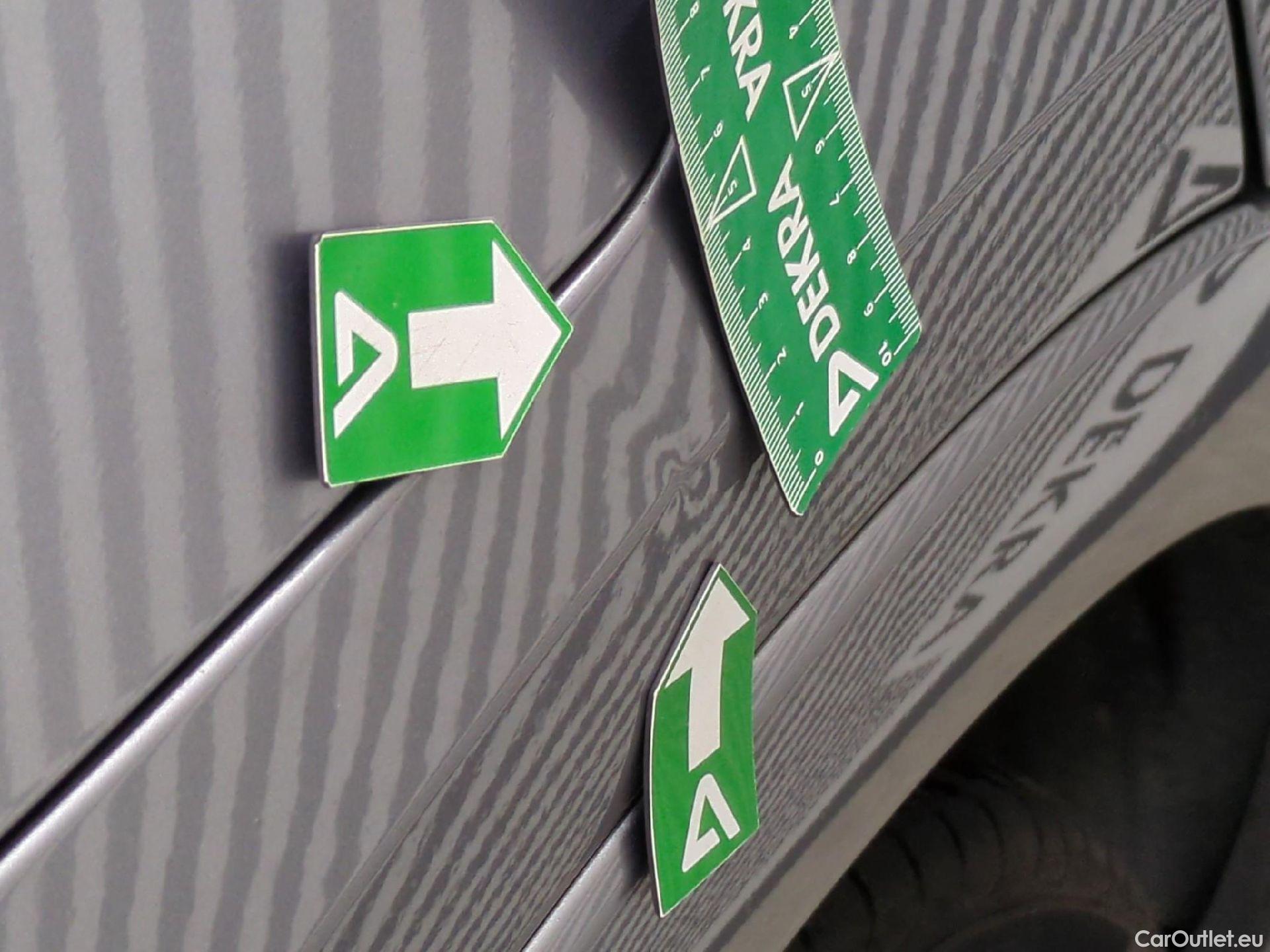  Opel   Grandland X Grandland X Elegance Business 1.5 130CV BVA8 E6d #19