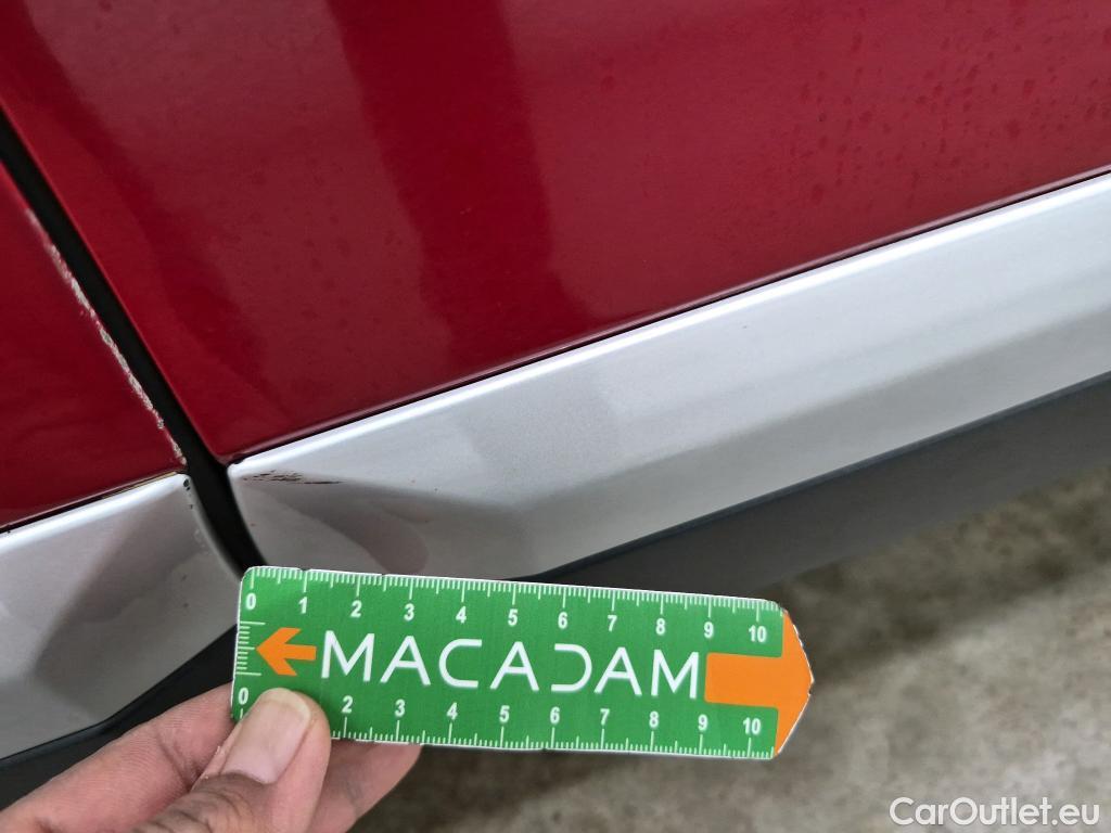  Peugeot  2008 PEUGEOT  / 2019 / 5P / Crossover BLUEHDI 130 S&S EAT8 GT PACK #14