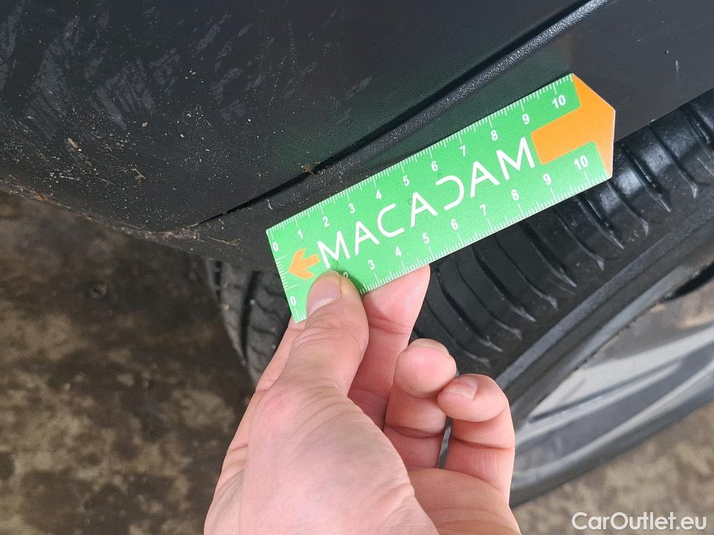  Peugeot  3008  II Allure Pack 1.5 HDi 130CV BVA8 E6d #35