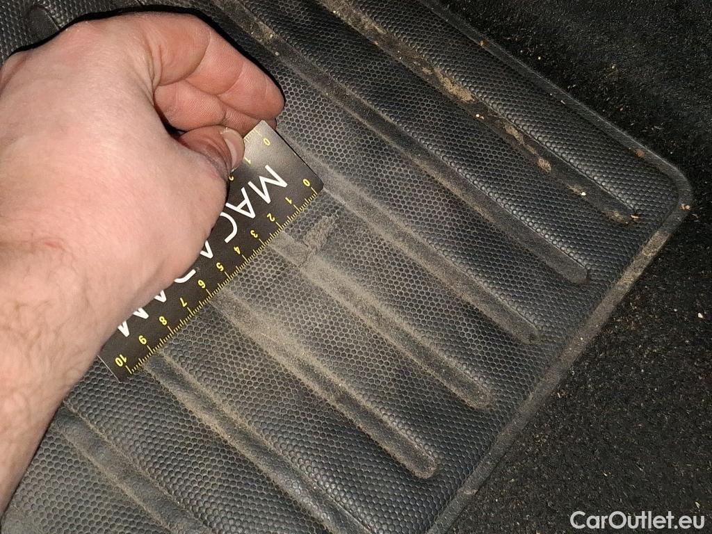  Peugeot  2008  Allure Pack 1.5 HDi 130CV BVA8 E6d #6