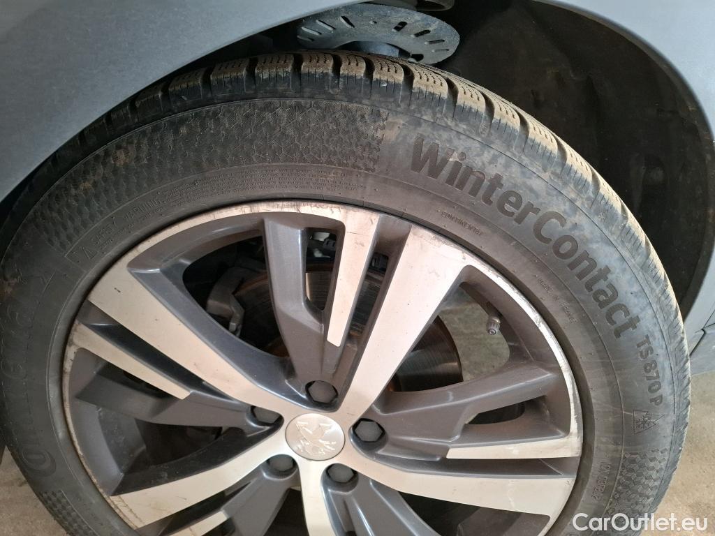  Peugeot  3008  Allure 1.5 HDi 130CV BVA8 E6d #30