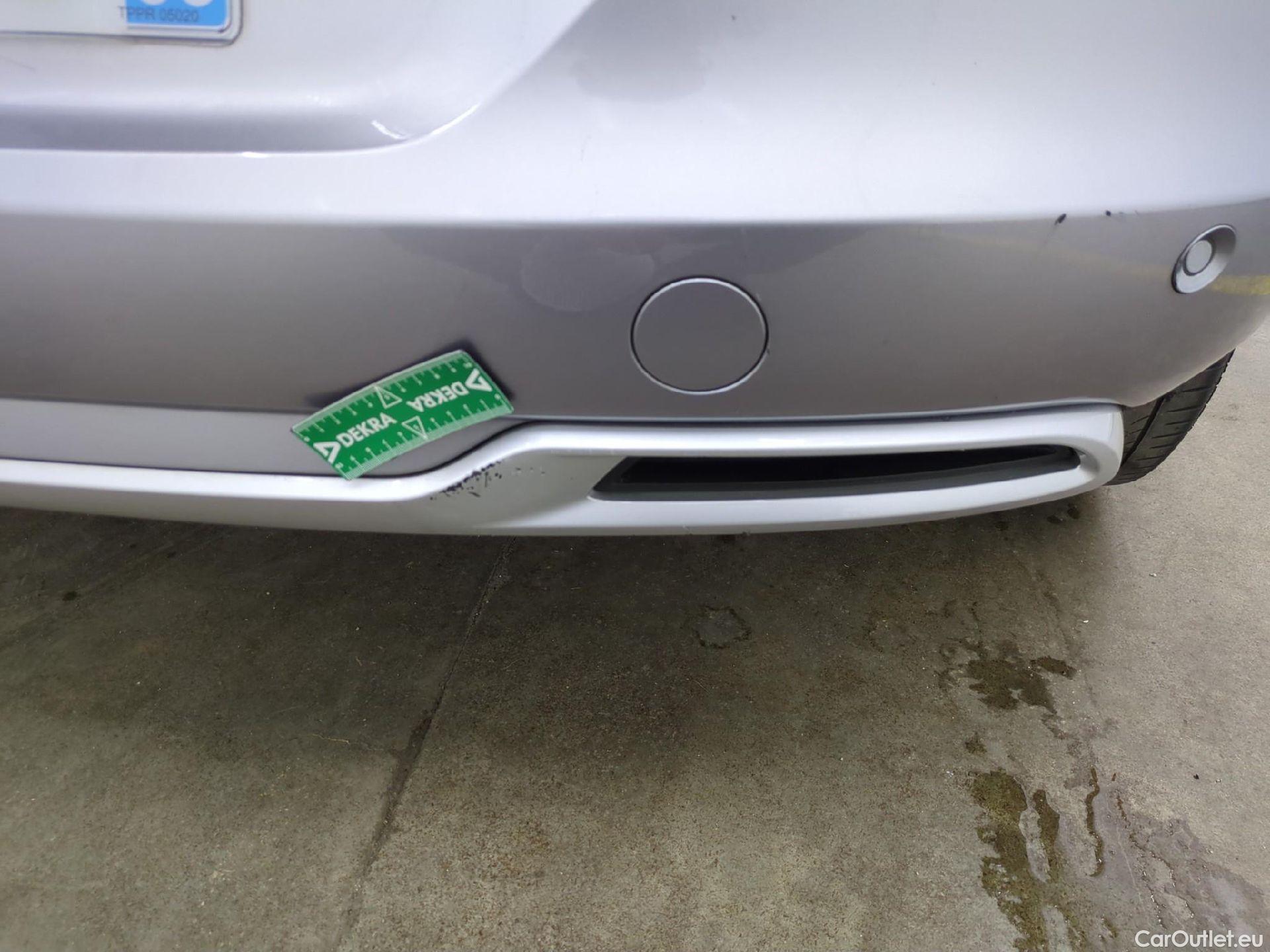  Opel   Grandland X Grandland X Elegance Business 1.5 130CV BVA8 E6d #25