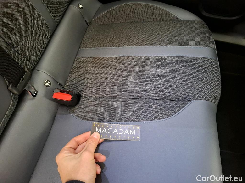  Peugeot  2008  Allure Business 1.5 HDi 100CV BVM6 E6d #24