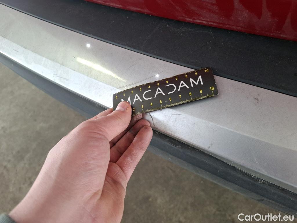  Peugeot  2008  Allure Pack 1.5 HDi 130CV BVA8 E6d #20