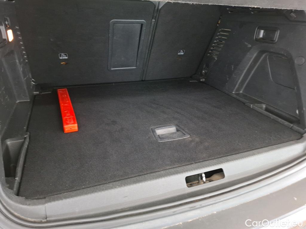  Peugeot  3008  Allure 1.5 HDi 130CV BVA8 E6d #27