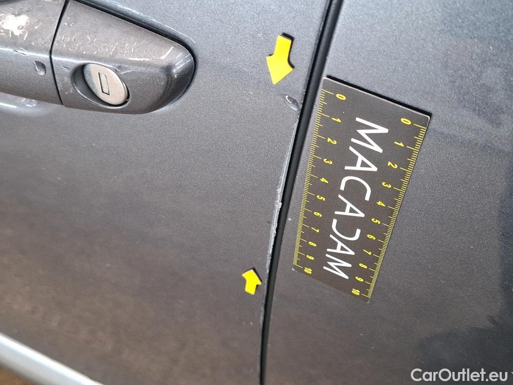  Peugeot  2008  Allure Business 1.5 HDi 100CV BVM6 E6d #19