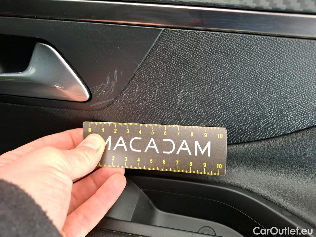  Peugeot  3008  Allure 1.5 HDi 130CV BVA8 E6d #53