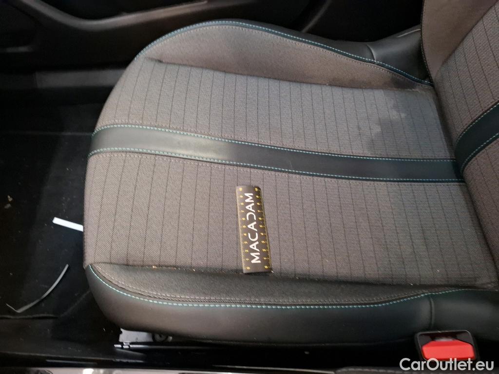  Peugeot  2008  Allure Pack 1.5 HDi 130CV BVA8 E6d #23