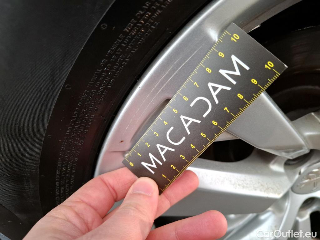  Peugeot  3008  Active Pack 1.5 HDi 130CV BVA8 E6d #4