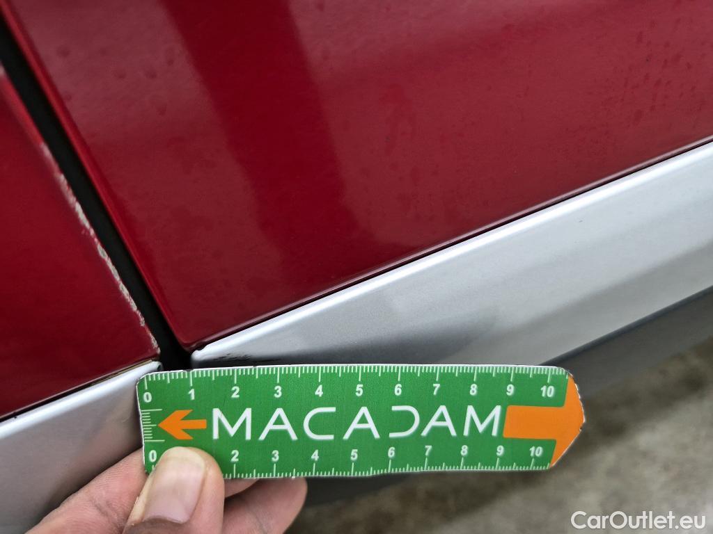  Peugeot  2008 PEUGEOT  / 2019 / 5P / Crossover BLUEHDI 130 S&S EAT8 GT PACK #15