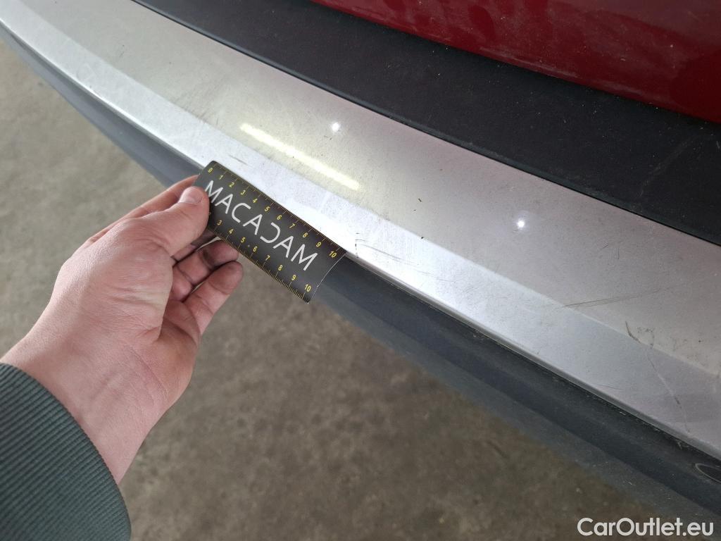  Peugeot  2008  Allure Pack 1.5 HDi 130CV BVA8 E6d #22