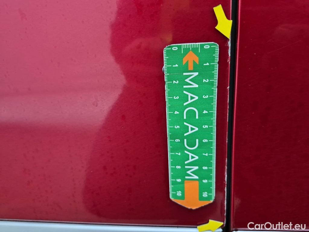  Peugeot  2008 PEUGEOT  / 2019 / 5P / Crossover BLUEHDI 130 S&S EAT8 GT PACK #10