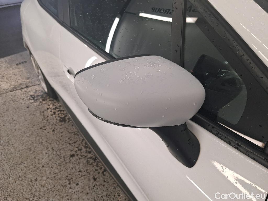  Renault  Clio  IV Business 0.9 TCe 90CV BVM5 E6 #16