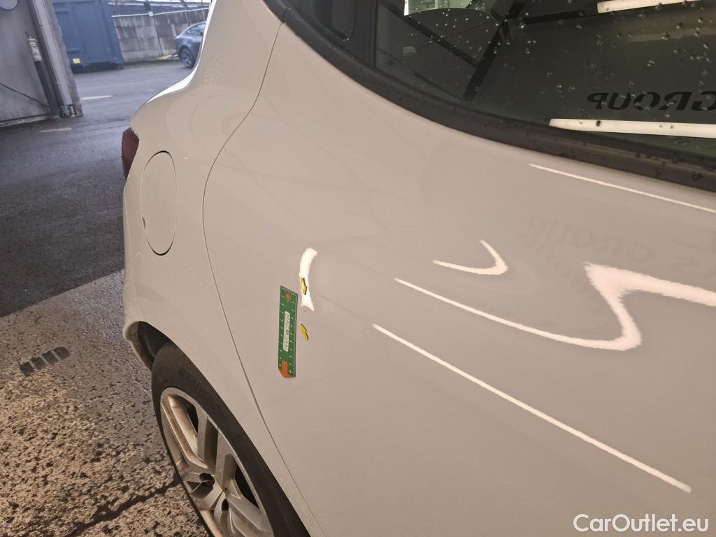  Renault  Clio  IV Business 0.9 TCe 90CV BVM5 E6 #10